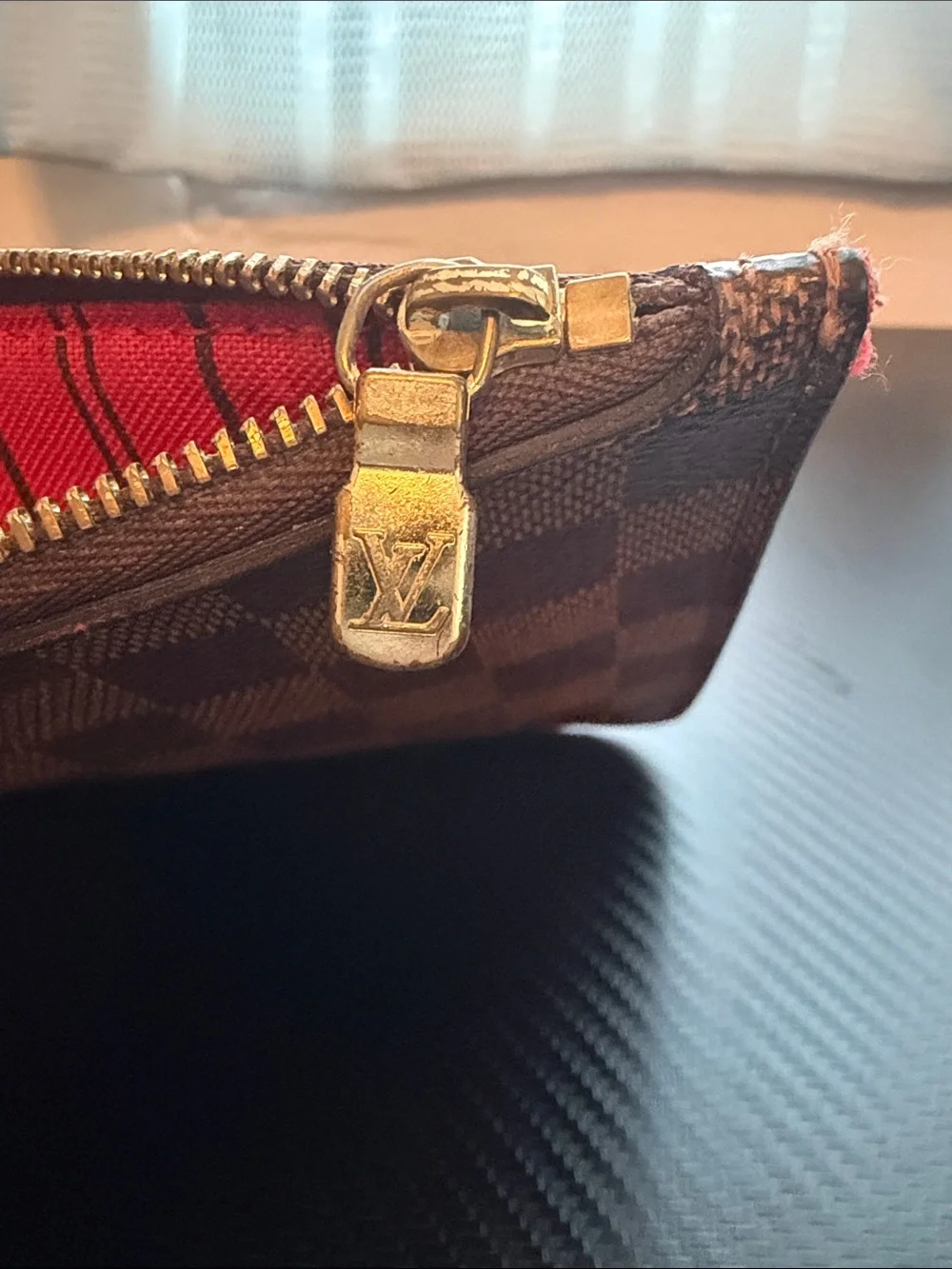 Louis Vuitton Damier Ebene Wristlet Clutch Pochette w/ Strap - Picture 5 of 6